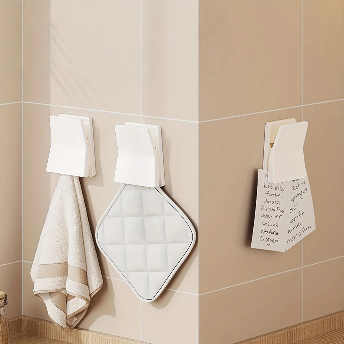 Porta guanti da cucina in gomm - Rubber Glove Cleaning recensione e prezzo